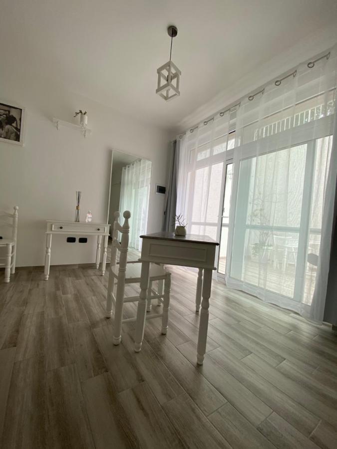 La Casa Di Nina Bed & Breakfast Lecce Exterior foto